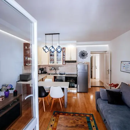 Apartment Toman *