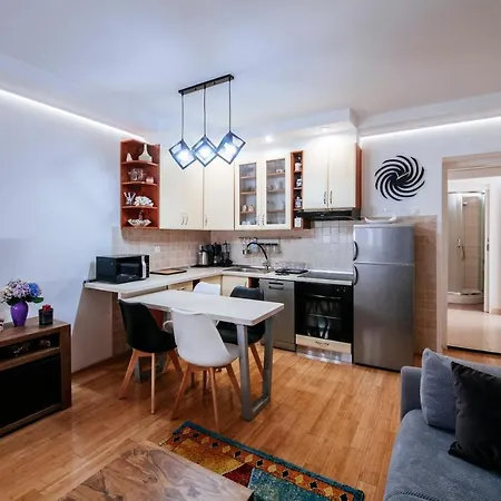 Apartment Toman
