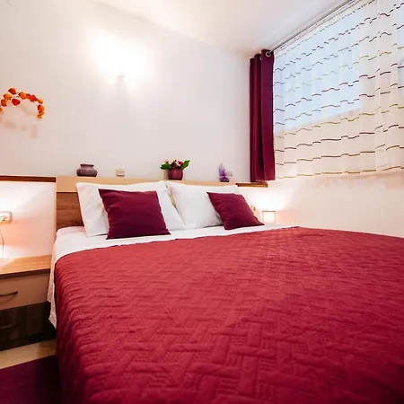 Toman Apartment