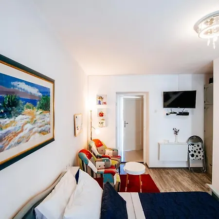 Toman Apartment
